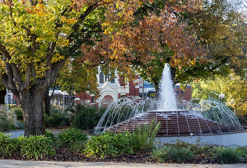 sunbury-fountain